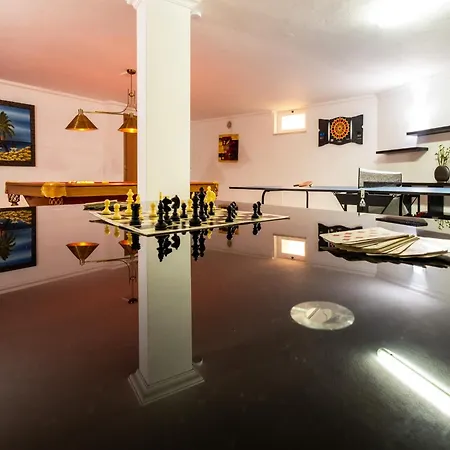 Holiday Home In Albufeira Near Sao Rafael Beach *