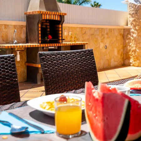 Holiday Home In Albufeira Near Sao Rafael Beach * Albufeira