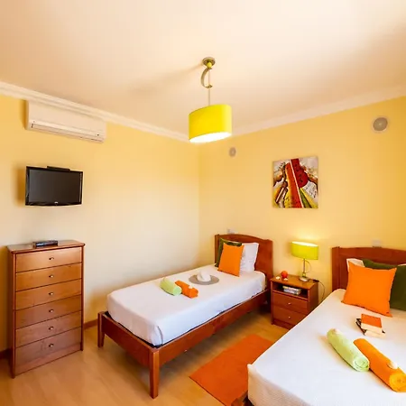 Holiday Home In Albufeira Near Sao Rafael Beach *