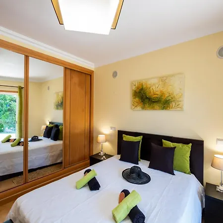 Villa Holiday Home In Albufeira Near Sao Rafael Beach Albufeira